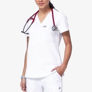 Catarina One Pocket Scrub Top